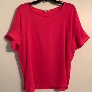 Umgee L Hot Pink Flutter Sleeve Top